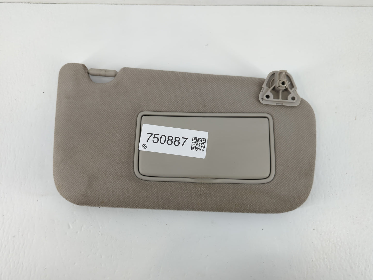 2013-2019 Nissan Sentra Sun Visor Shade Replacement Passenger Right Mirror Fits Fits 2012 2013 2014 2015 2016 2017 2018 2019