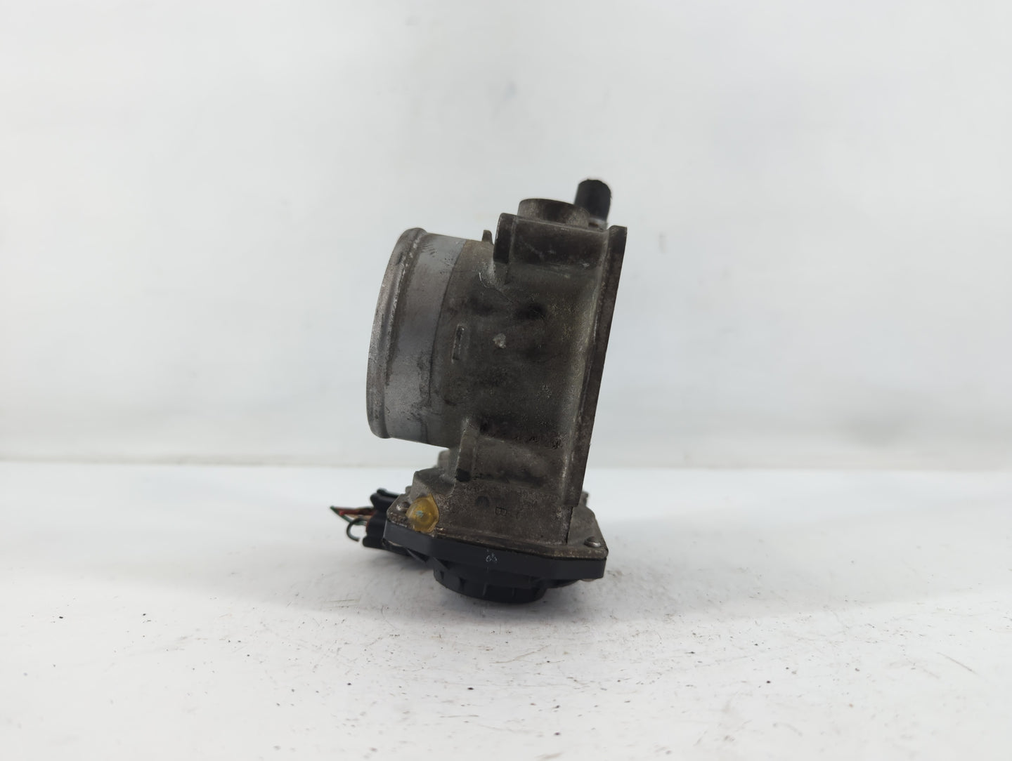 2013-2019 Nissan Sentra Throttle Body P/N:2128 00604 3RA60-01 A Fits Fits 2013 2014 2015 2016 2017 2018 2019 OEM Used Auto P