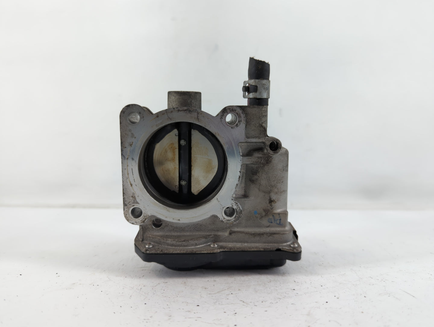 2013-2019 Nissan Sentra Throttle Body P/N:2128 00604 3RA60-01 A Fits Fits 2013 2014 2015 2016 2017 2018 2019 OEM Used Auto P