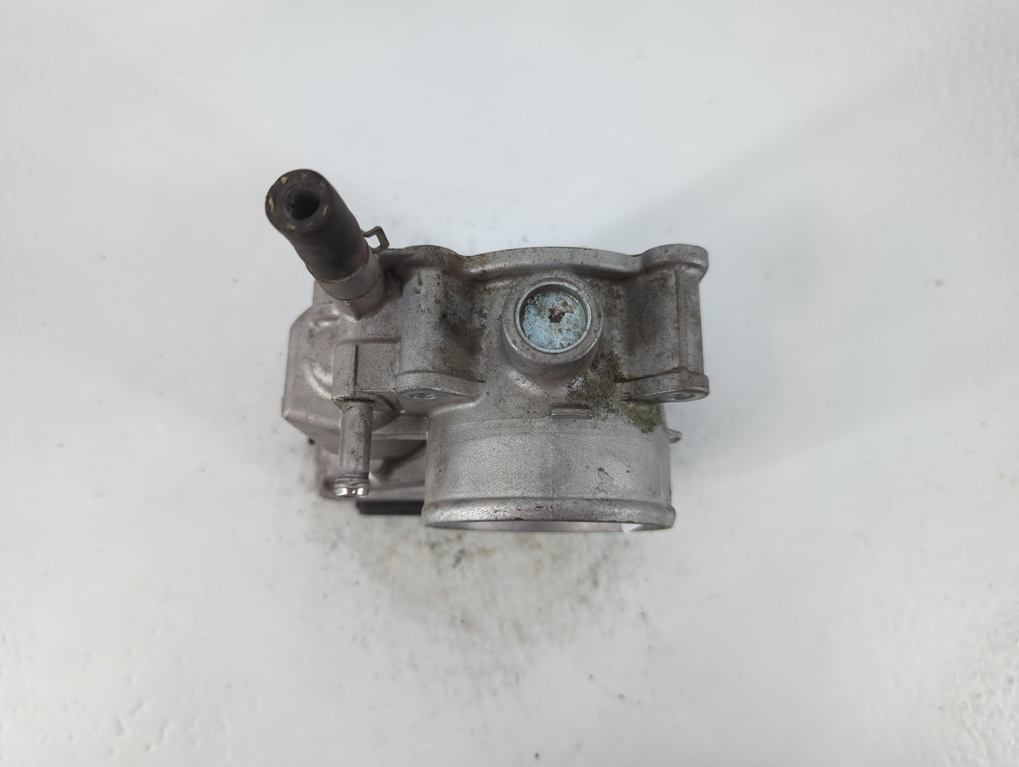 2013-2019 Nissan Sentra Throttle Body P/N:3RA60-01 D Fits Fits 2013 2014 2015 2016 2017 2018 2019 OEM Used Auto Parts - Oemu