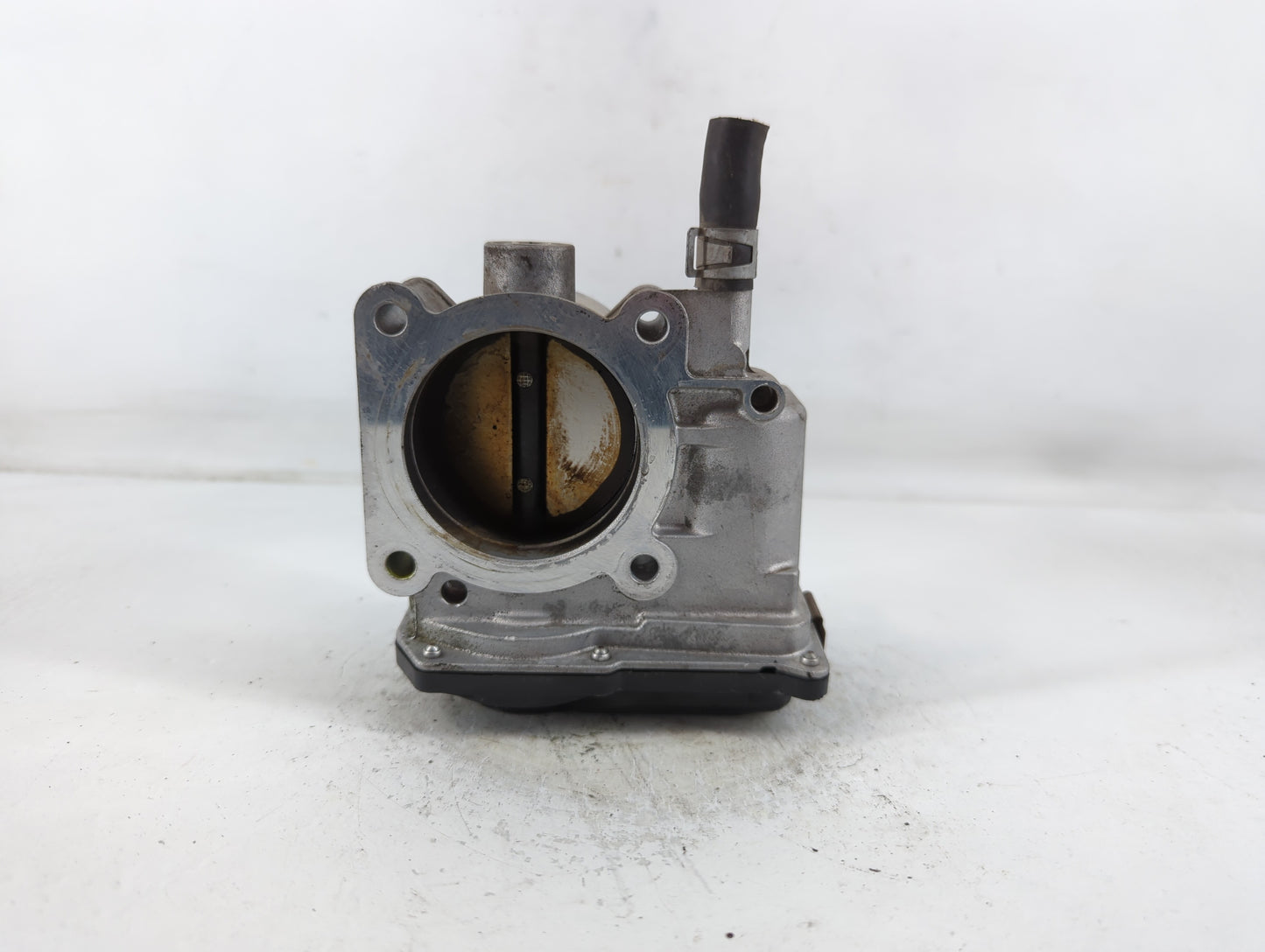 2013-2019 Nissan Sentra Throttle Body P/N:3RA60-01 D Fits Fits 2013 2014 2015 2016 2017 2018 2019 OEM Used Auto Parts - Oemu