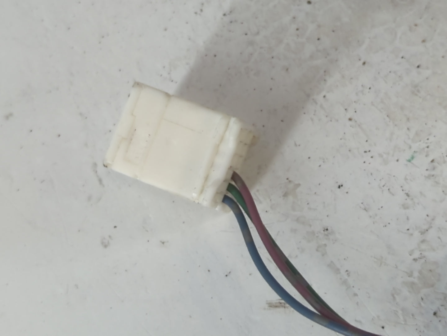 2013-2015 Nissan Sentra Driver Side View Mirror - Left Door Mirror OEM Used - Oemusedautoparts1.com
