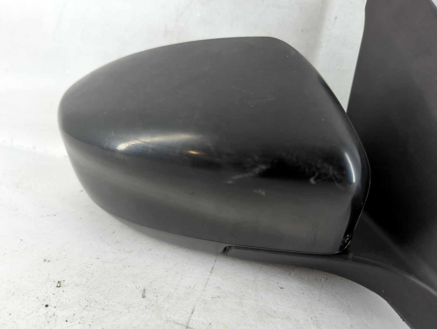 2013-2015 Nissan Sentra Passenger Side View Mirror - Right Door Mirror OEM Used - Oemusedautoparts1.com