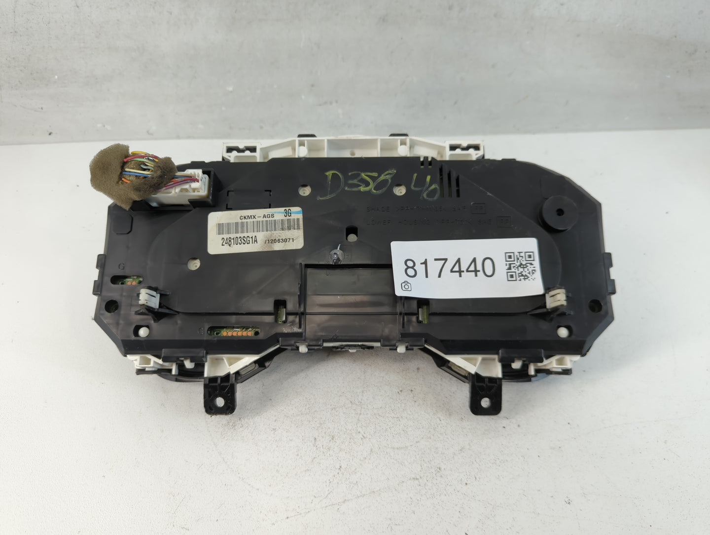 2013-2014 Nissan Sentra Instrument Cluster Speedometer Gauges P/N:248103SG1A Fits Fits 2013 2014 OEM Used Auto Parts - Oemus