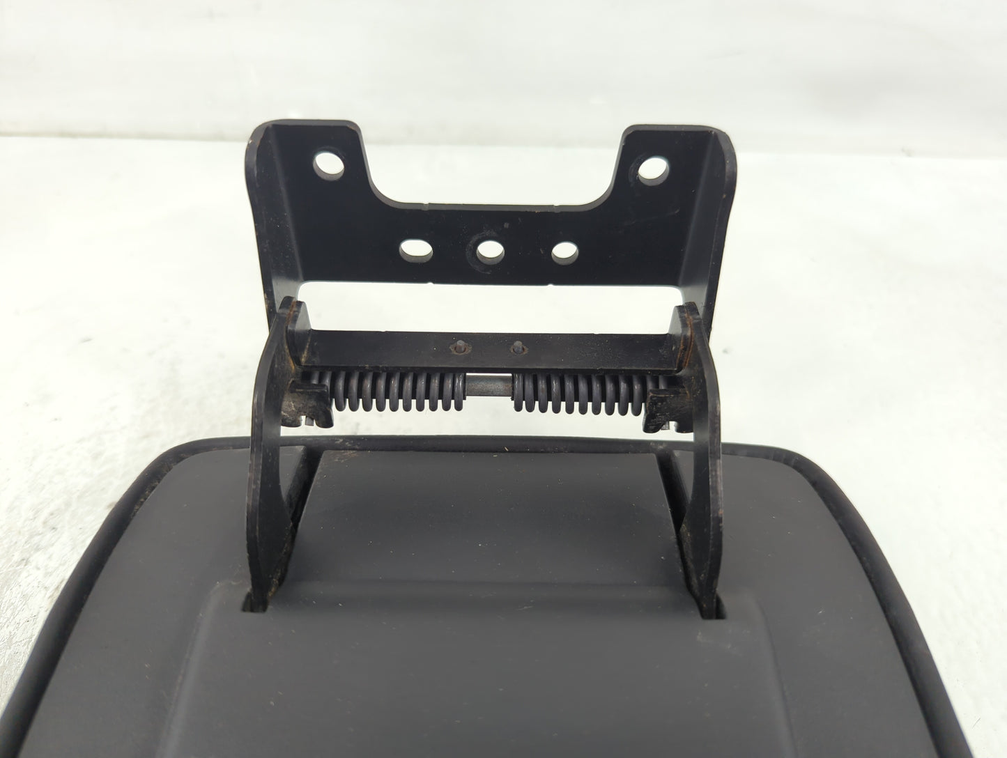 2013 Nissan Sentra Center Console Armrest Cover Lid P/N:M10 Fits OEM Used Auto Parts - Oemusedautoparts1.com