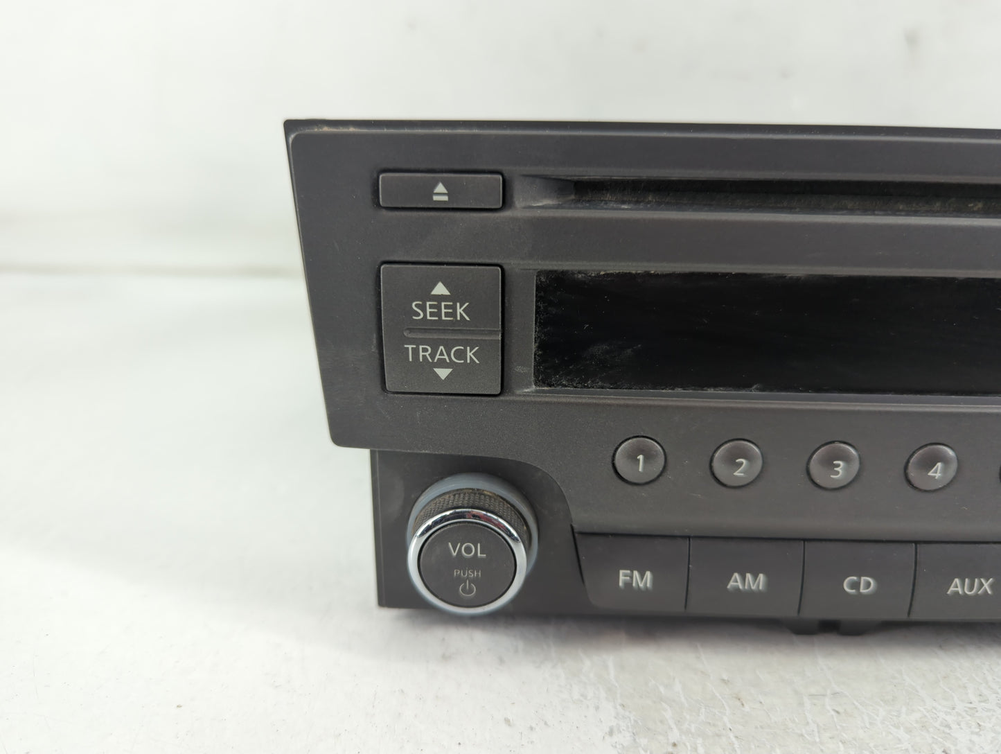 2013 Nissan Sentra Radio AM FM Cd Player Receiver Replacement P/N:28185 3RA2A Fits Fits 2014 OEM Used Auto Parts - Oemusedau