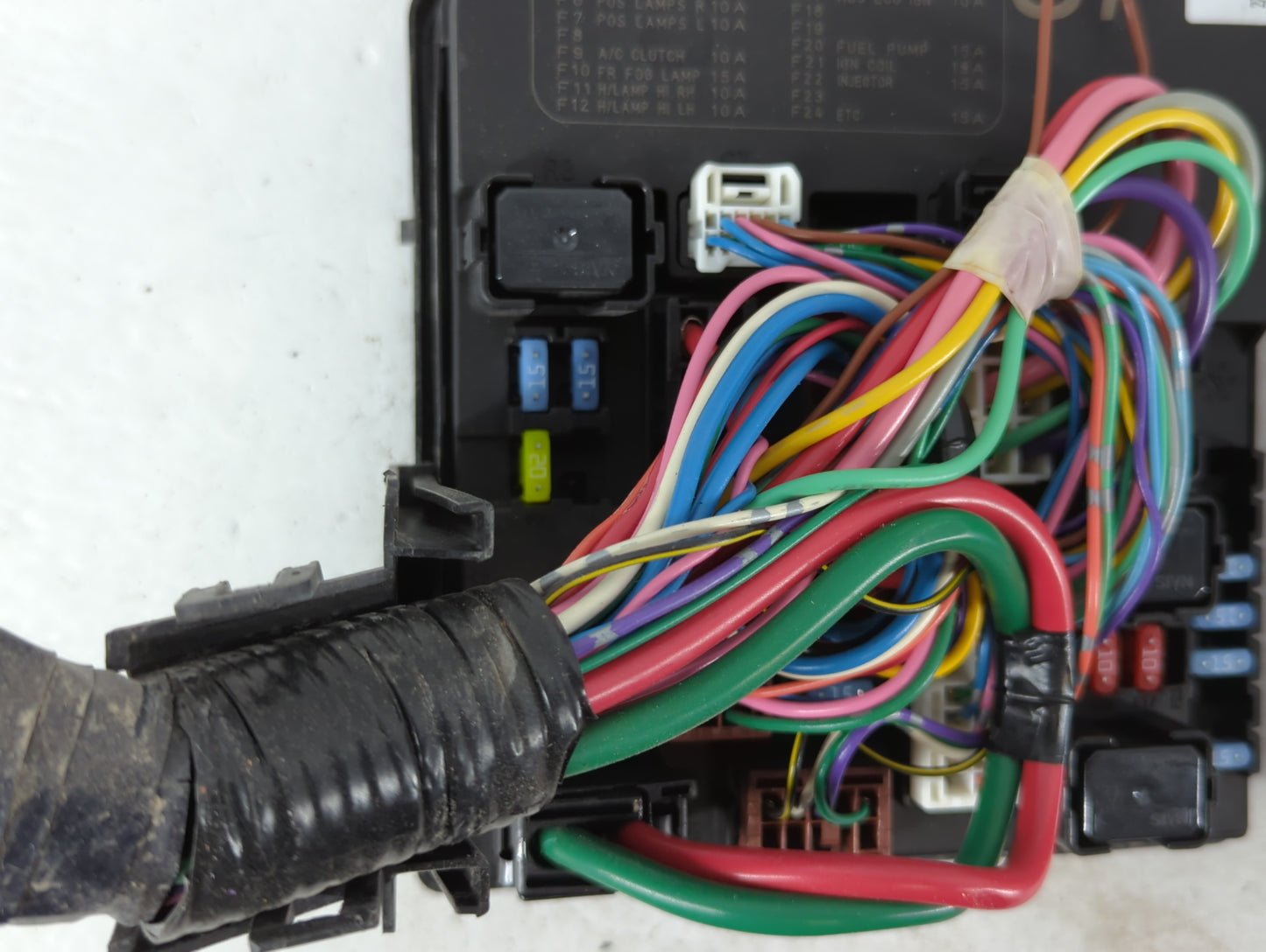 2013-2019 Nissan Sentra Fusebox Fuse Box Panel Relay Module P/N:284B7 1KM0B Fits Fits 2013 2014 2015 2016 2017 2018 2019 OEM