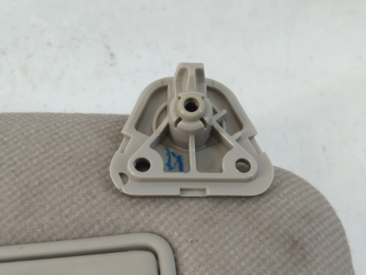 2013-2019 Nissan Sentra Sun Visor Shade Replacement Passenger Right Mirror Fits Fits 2012 2013 2014 2015 2016 2017 2018 2019