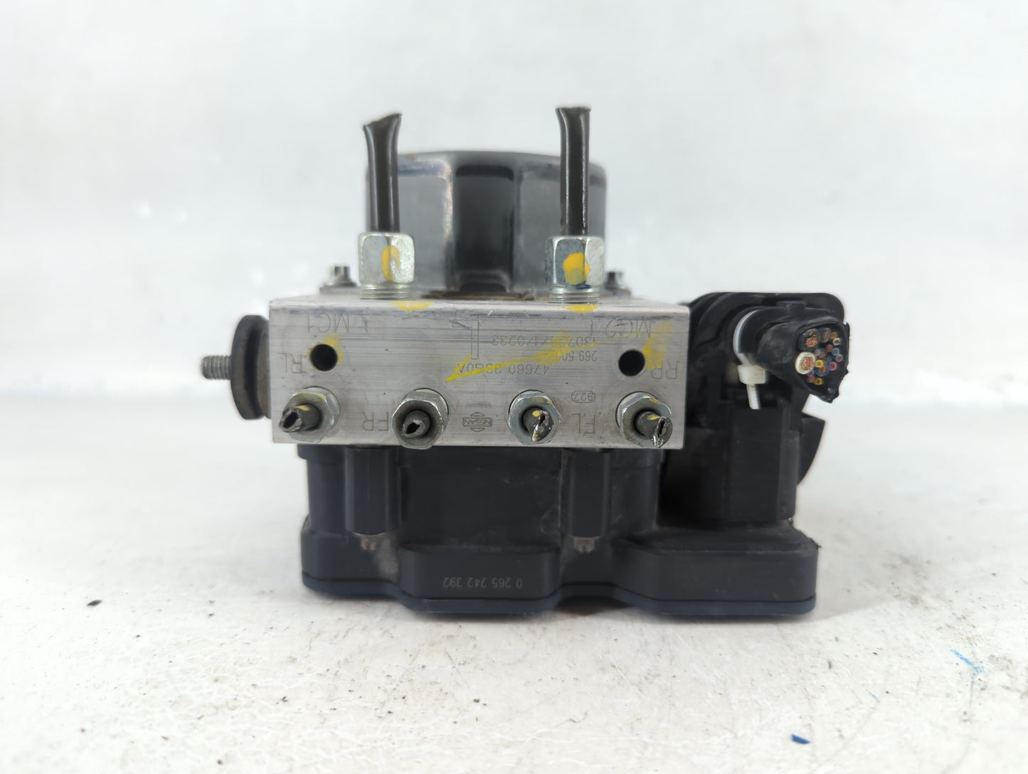 2013-2014 Nissan Sentra ABS Pump Control Module Replacement P/N:47660 3SG0A Fits Fits 2013 2014 OEM Used Auto Parts - Oemuse