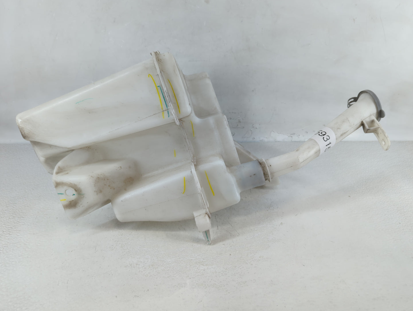 2013-2015 Nissan Sentra Windshield Washer Fluid Reservoir Bottle Oem - Oemusedautoparts1.com