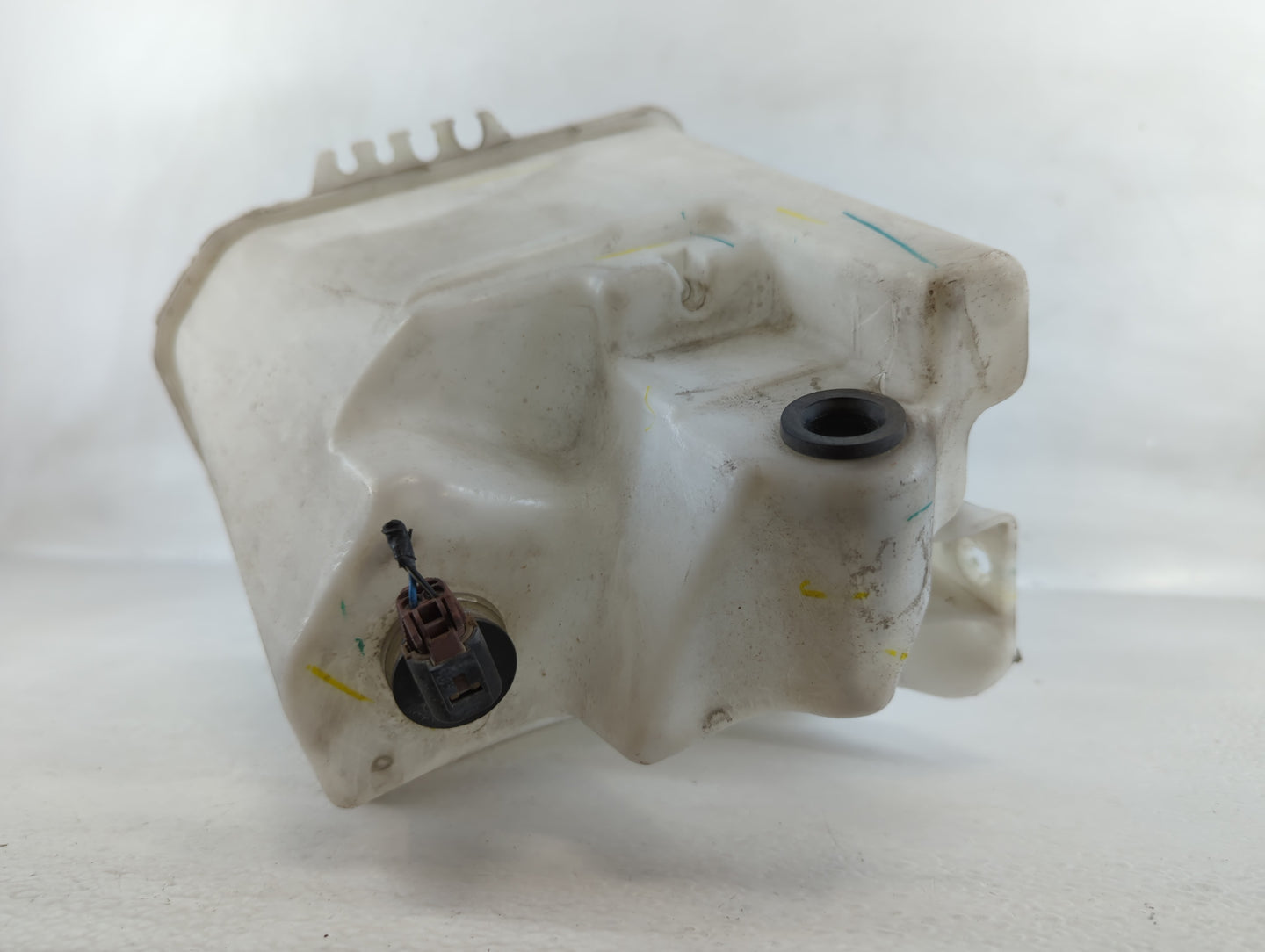 2013-2015 Nissan Sentra Windshield Washer Fluid Reservoir Bottle Oem - Oemusedautoparts1.com