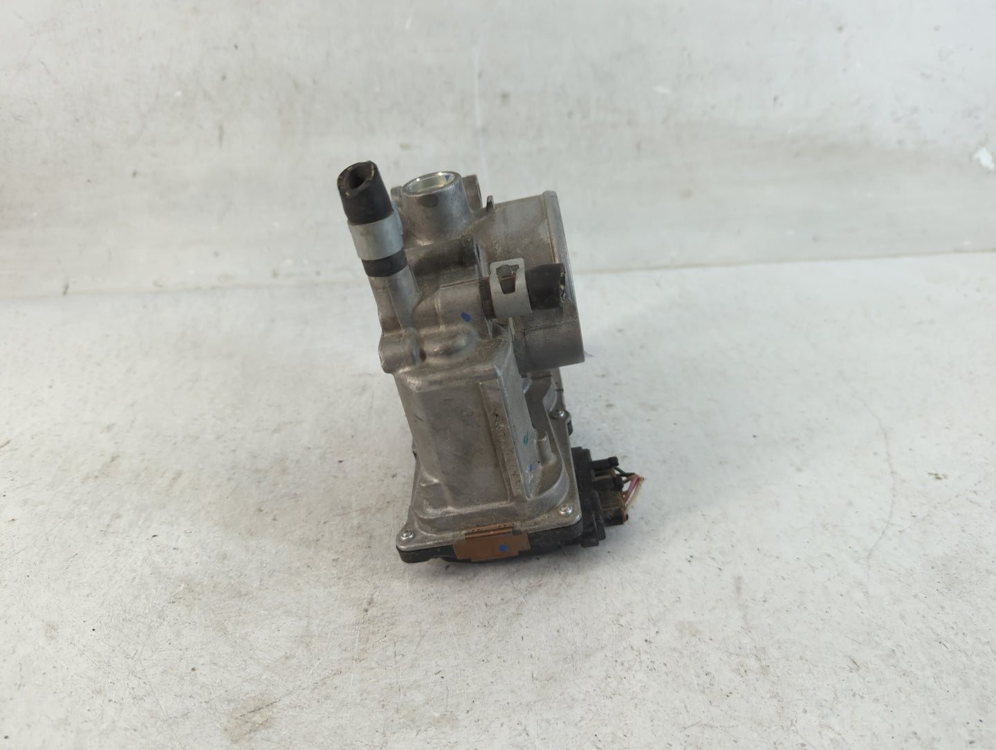 2013-2019 Nissan Sentra Throttle Body P/N:3C15 3RA60-01 A Fits Fits 2013 2014 2015 2016 2017 2018 2019 OEM Used Auto Parts -