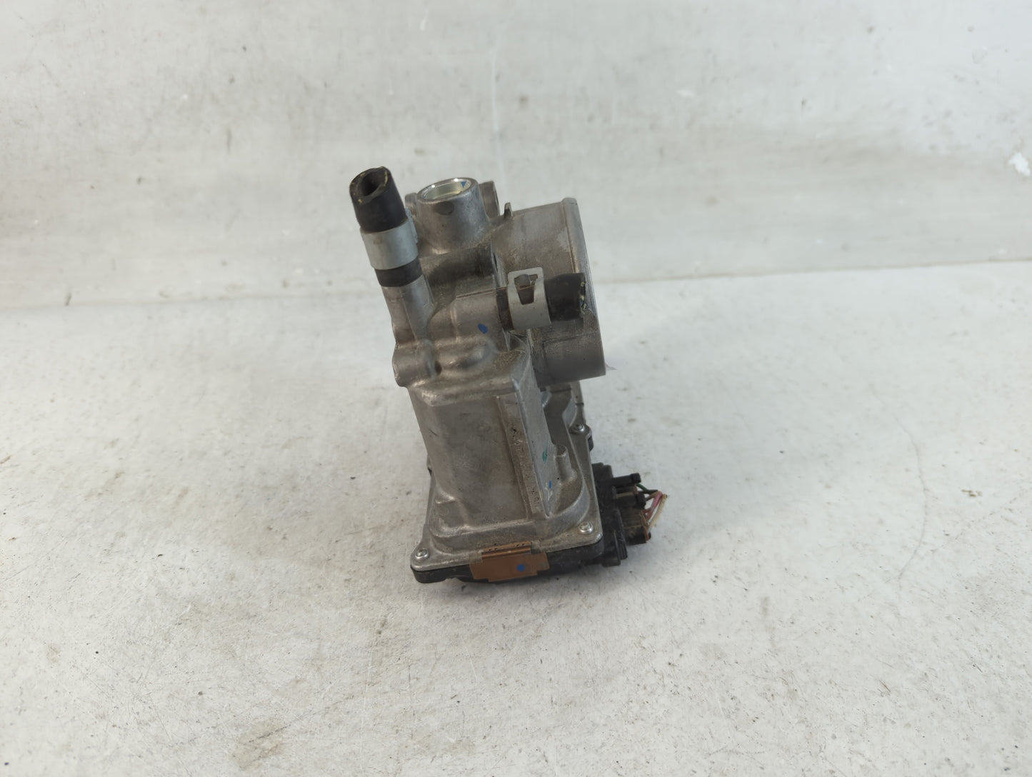 2013-2019 Nissan Sentra Throttle Body P/N:3C15 3RA60-01 A Fits Fits 2013 2014 2015 2016 2017 2018 2019 OEM Used Auto Parts -
