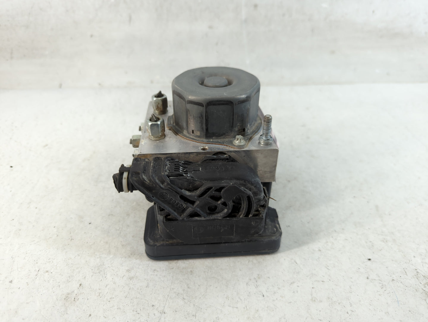 2013-2014 Nissan Sentra ABS Pump Control Module Replacement P/N:47660 3SG0A Fits Fits 2013 2014 OEM Used Auto Parts - Oemuse