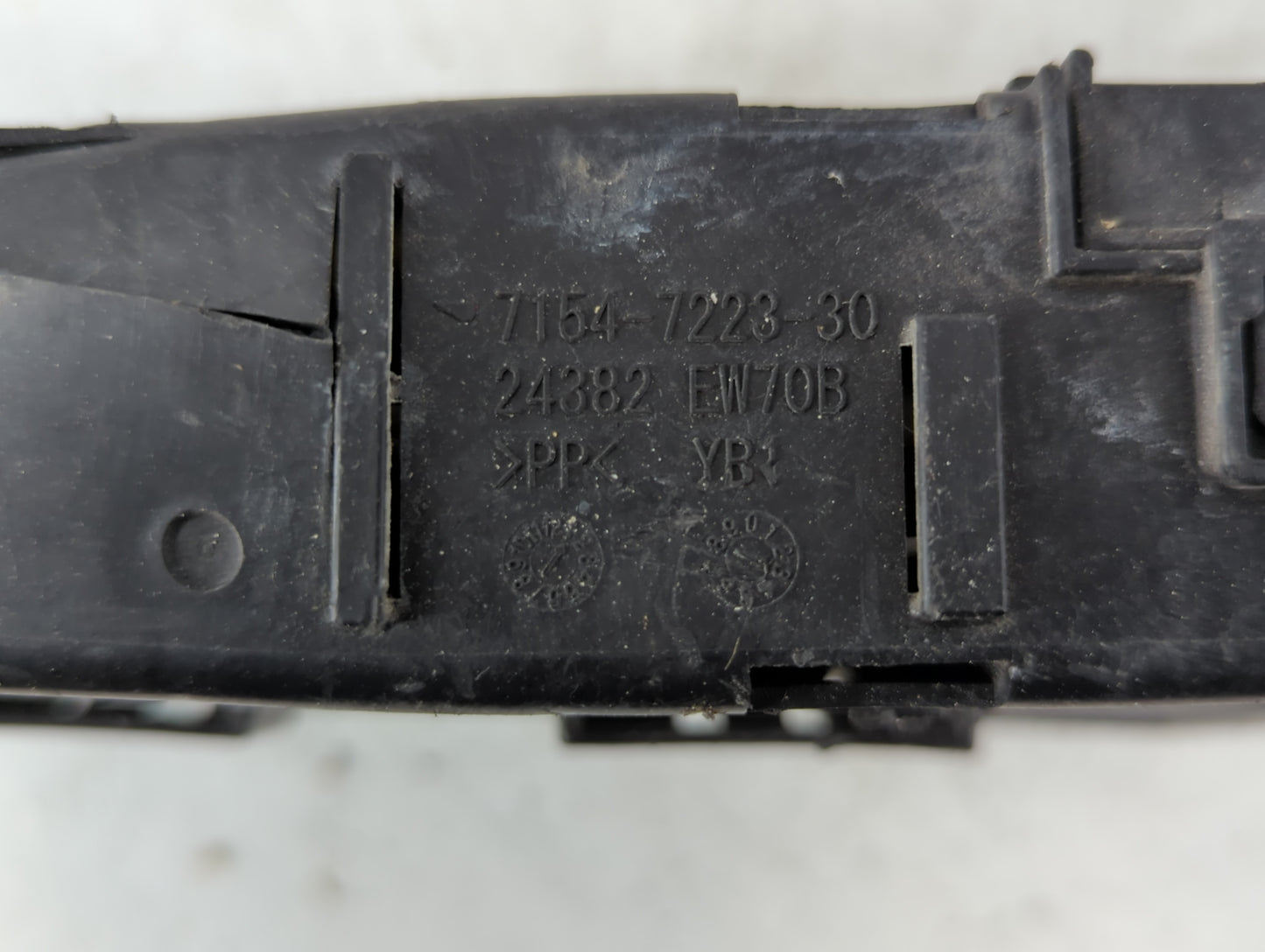 2013-2019 Nissan Sentra Fusebox Fuse Box Panel Relay Module P/N:24382 EW70B 7154-7223-30 Fits OEM Used Auto Parts - Oemuseda