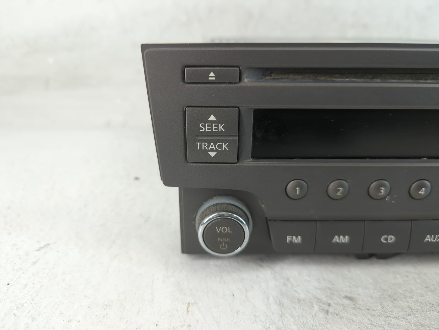 2013 Nissan Sentra Radio AM FM Cd Player Receiver Replacement P/N:259153SG0D 7 612 051 043 Fits Fits 2014 OEM Used Auto Part
