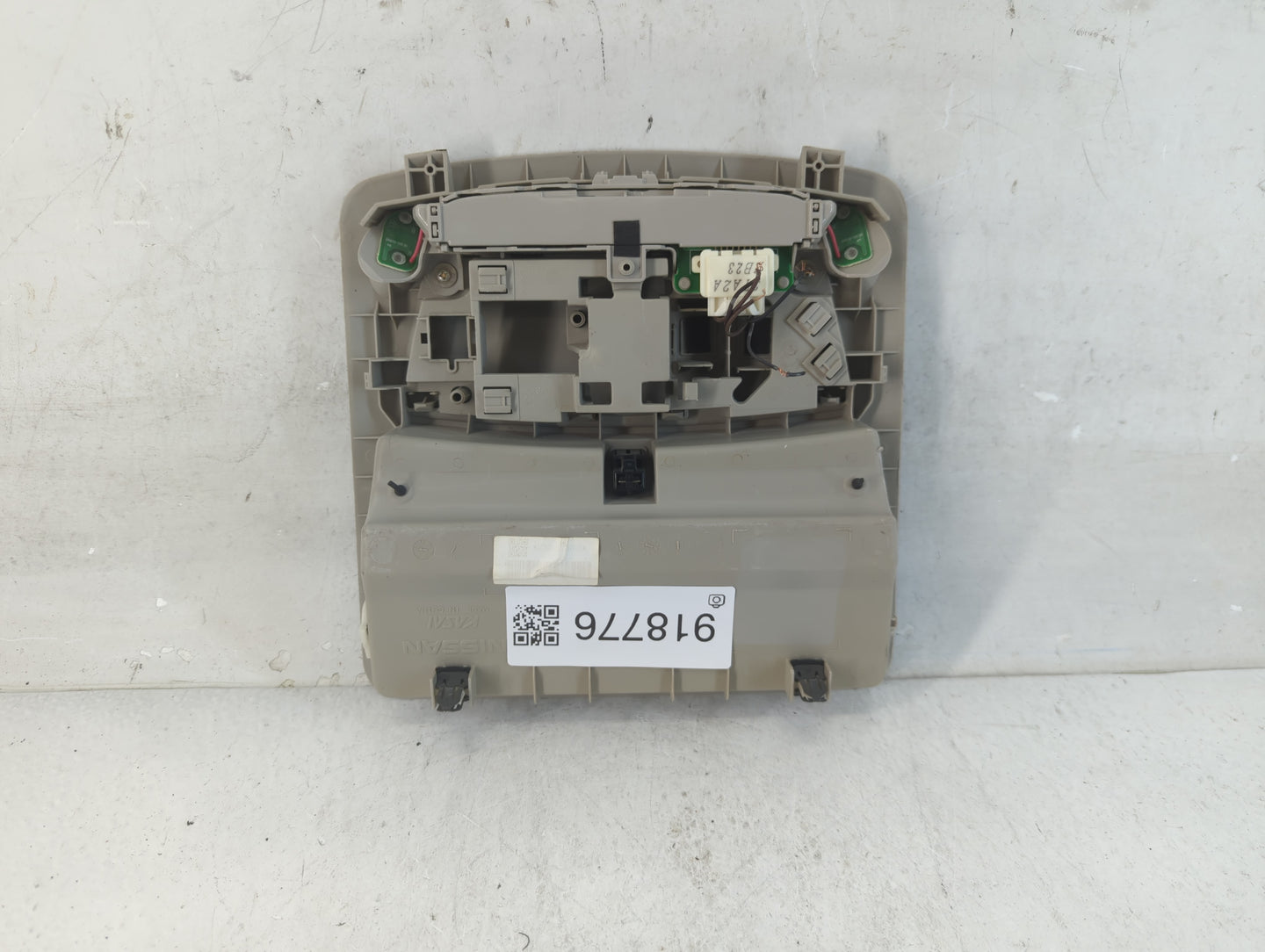 2013 Nissan Sentra Overhead Roof Console - Oemusedautoparts1.com
