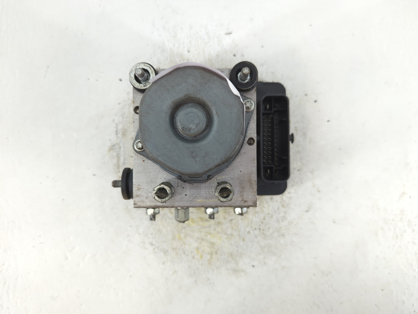 2013-2014 Nissan Sentra ABS Pump Control Module Replacement P/N:47660 3SG0A Fits Fits 2013 2014 OEM Used Auto Parts - Oemuse