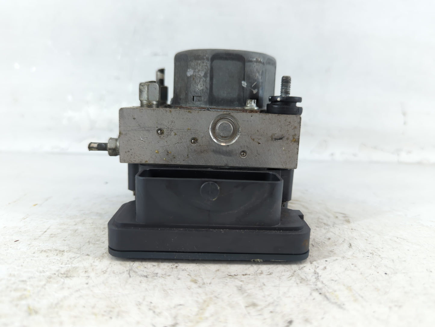 2013-2014 Nissan Sentra ABS Pump Control Module Replacement P/N:47660-3SG0A Fits Fits 2013 2014 OEM Used Auto Parts - Oemuse