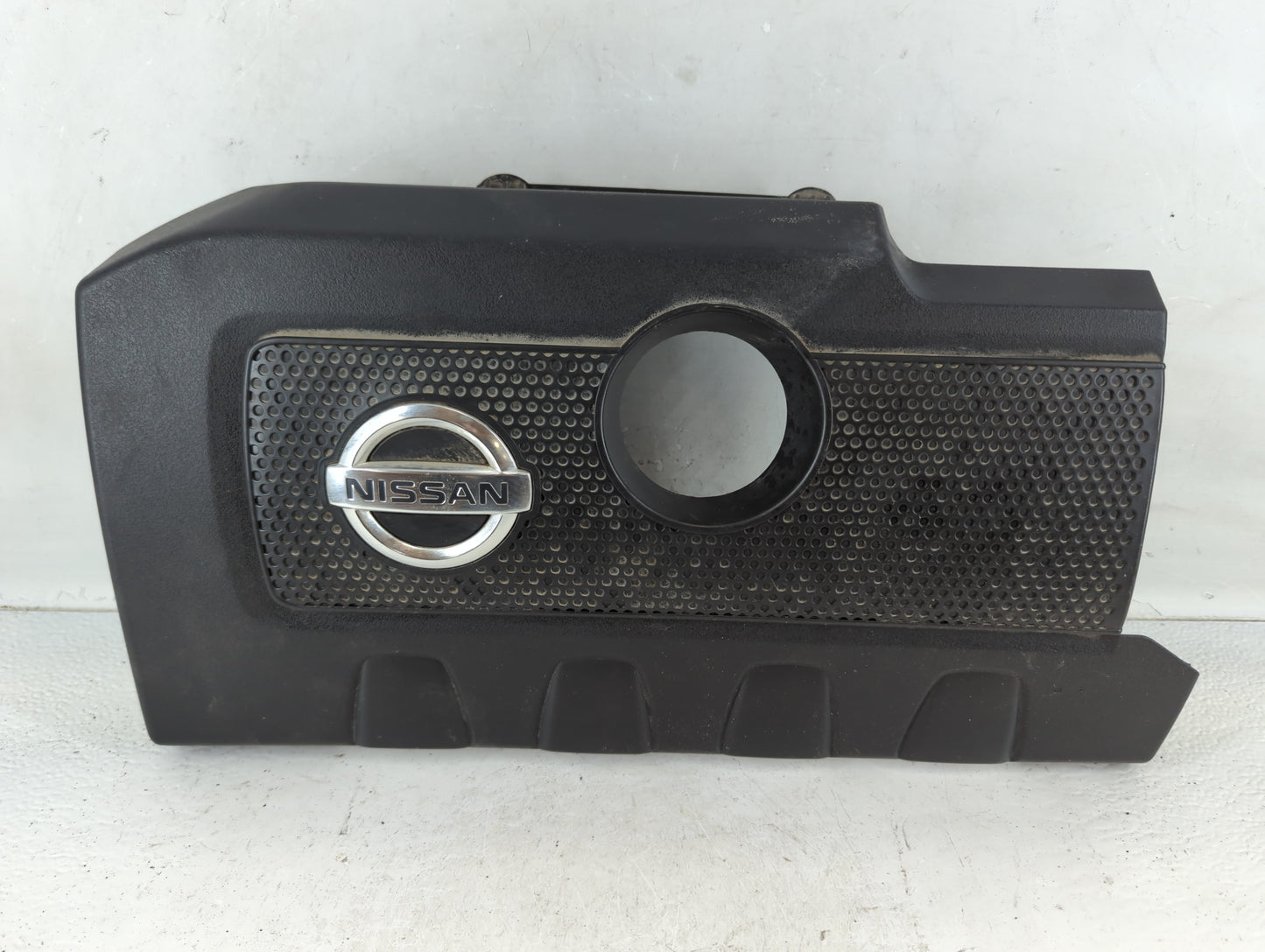 2013 Nissan Sentra Engine Cover Black - Oemusedautoparts1.com