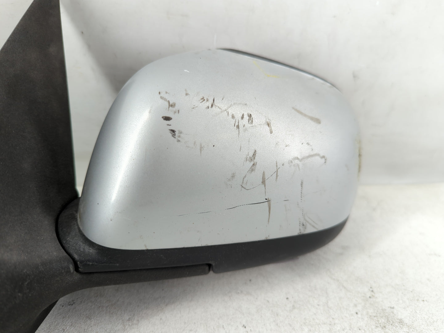 2012-2014 Nissan Versa Driver Side View Mirror - Left Door Mirror OEM Used - Oemusedautoparts1.com