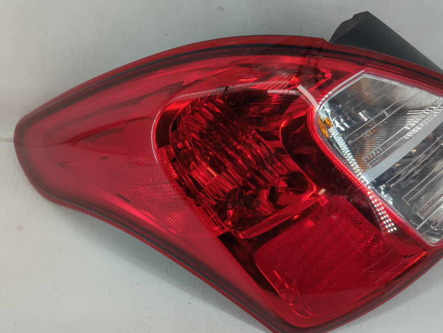 2012-2019 Nissan Versa Tail Light Assembly Driver Left OEM P/N:401390 Fits Fits 2012 2013 2014 2015 2016 2017 2018 2019 OEM 