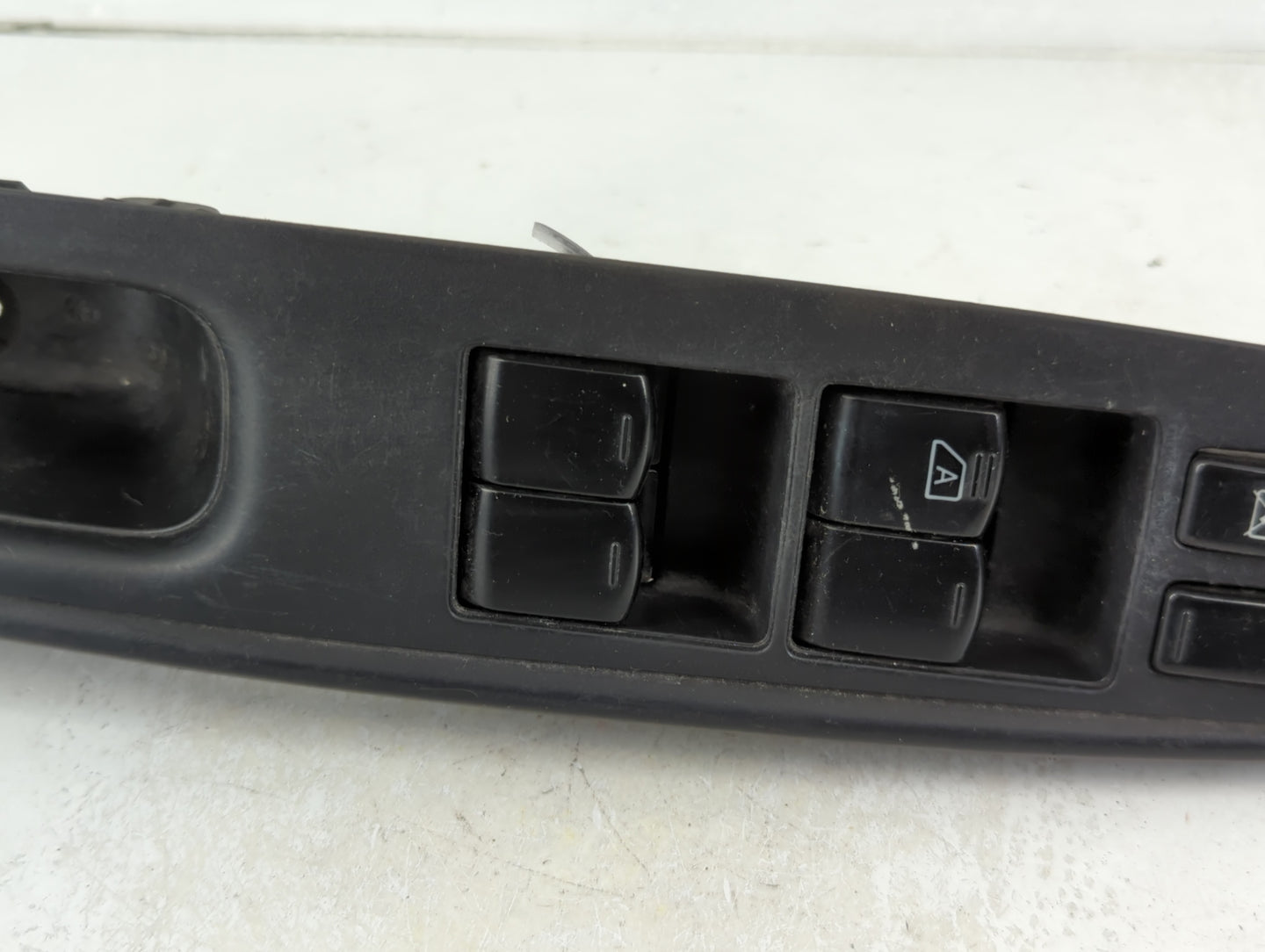 2012-2019 Nissan Versa Master Power Window Switch Replacement Driver Side Left P/N:80961 3BA0A Fits OEM Used Auto Parts - Oe
