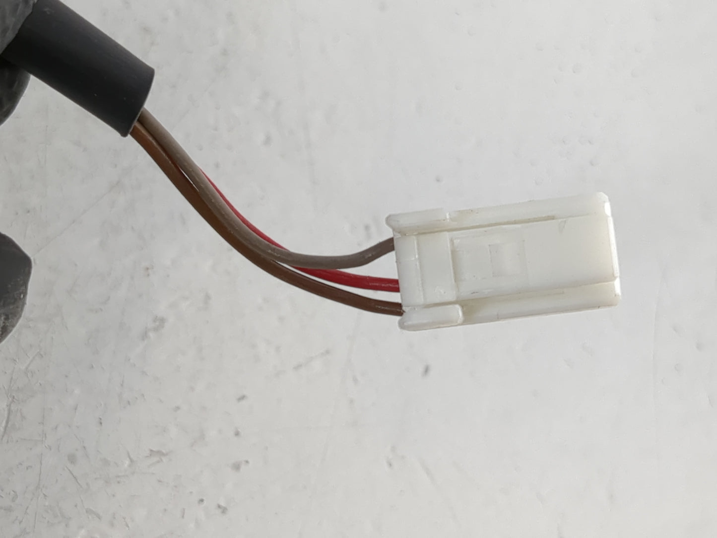 2012-2014 Nissan Versa Passenger Side View Mirror - Right Door Mirror OEM Used - Oemusedautoparts1.com