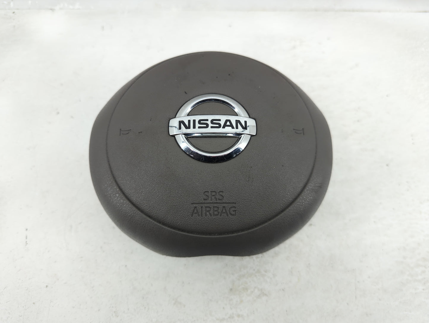 2013-2014 Nissan Versa Air Bag Driver Left Steering Wheel Mounted Fits Fits 2013 2014 OEM Used Auto Parts - Oemusedautoparts