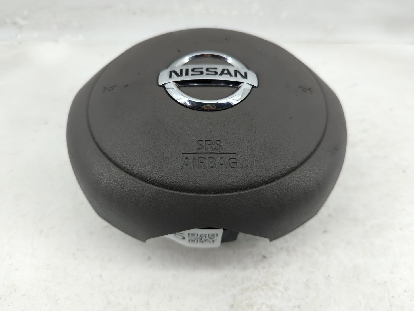 2013-2014 Nissan Versa Air Bag Driver Left Steering Wheel Mounted Fits Fits 2013 2014 OEM Used Auto Parts - Oemusedautoparts