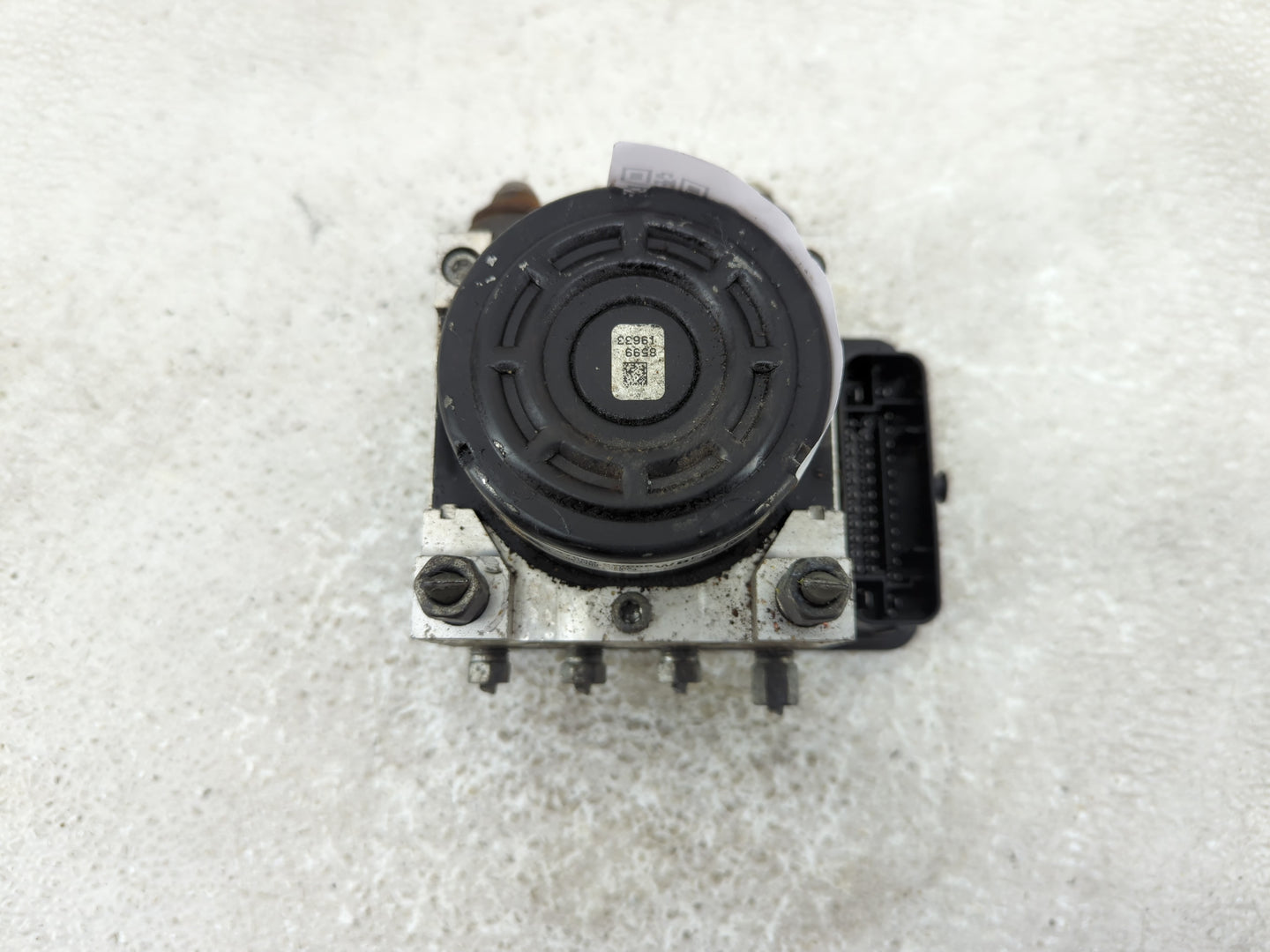 2013 Nissan Versa ABS Pump Control Module Replacement P/N:47660 3WC0B Fits OEM Used Auto Parts - Oemusedautoparts1.com