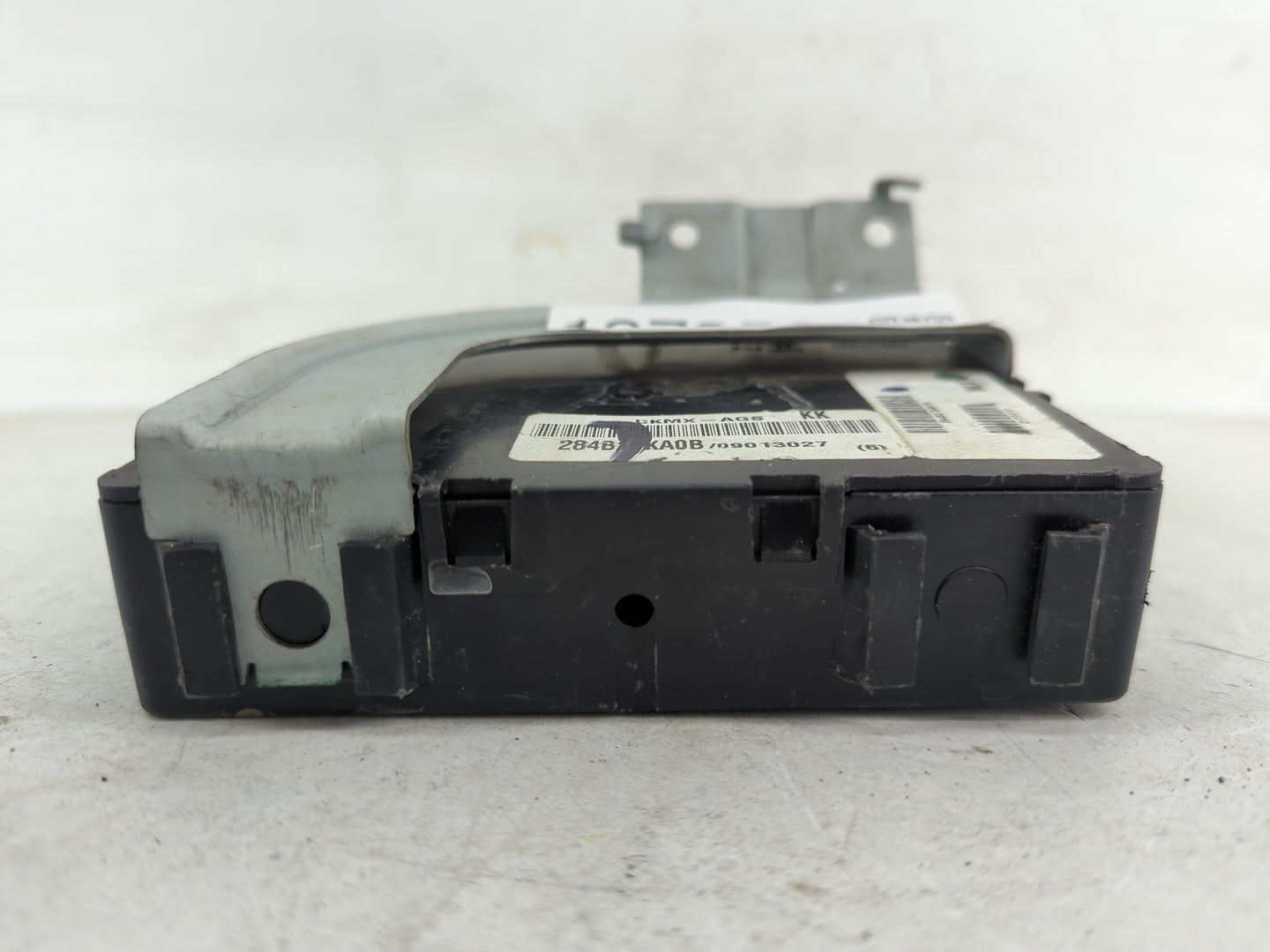 2013-2015 Nissan Versa Chassis Control Module Ccm Bcm Body Control - Oemusedautoparts1.com