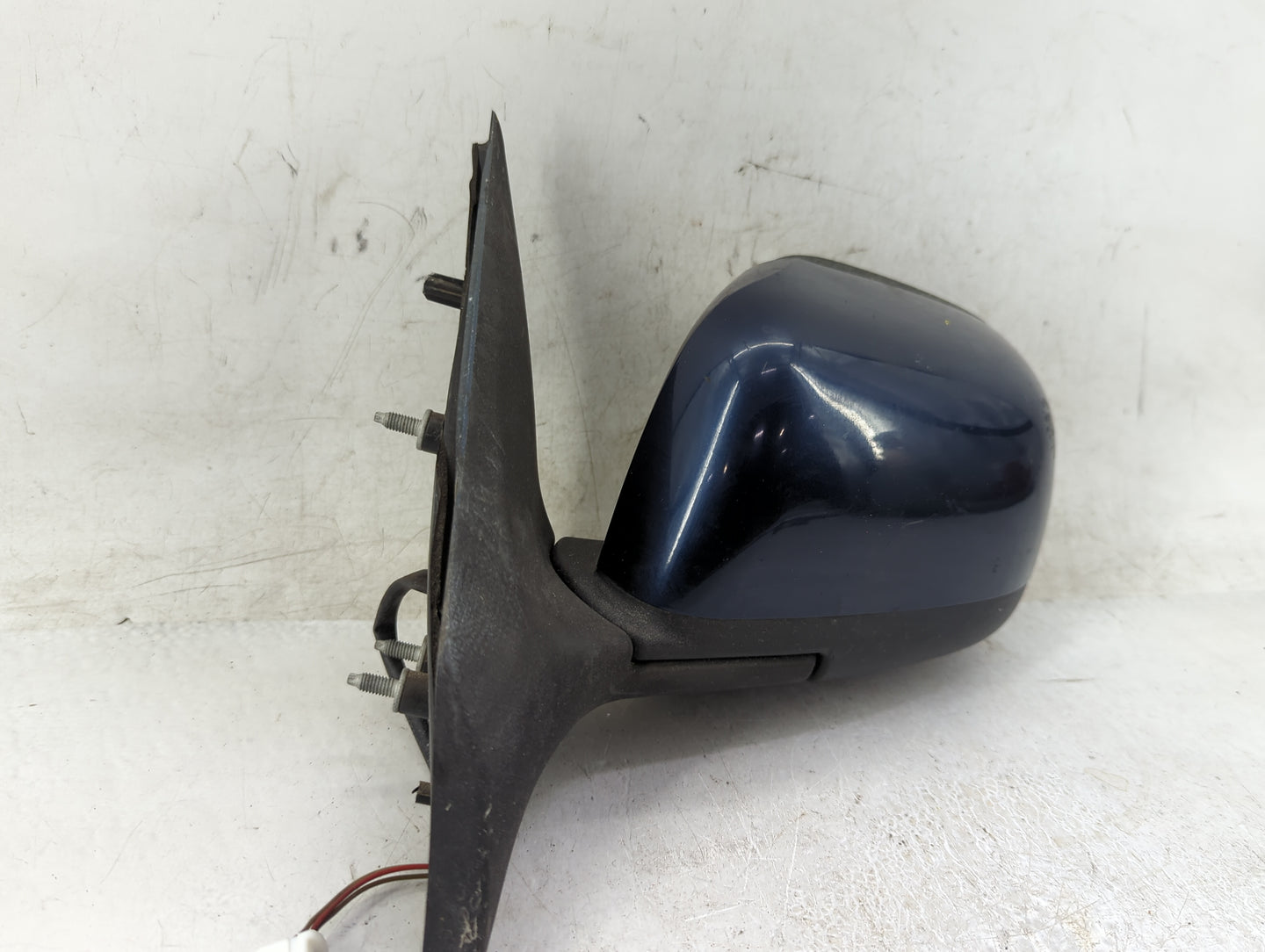 2012-2014 Nissan Versa Driver Side View Mirror - Left Door Mirror OEM Used - Oemusedautoparts1.com