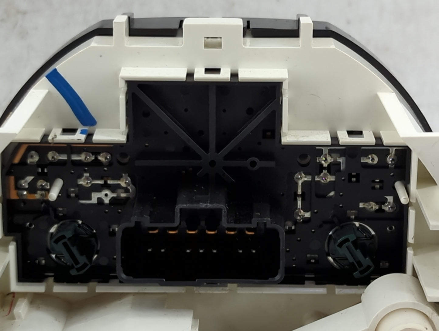 2012-2013 Nissan Versa Climate Control Module Temperature AC/Heater Replacement P/N:27510 00C25 Fits Fits 2012 2013 OEM Used