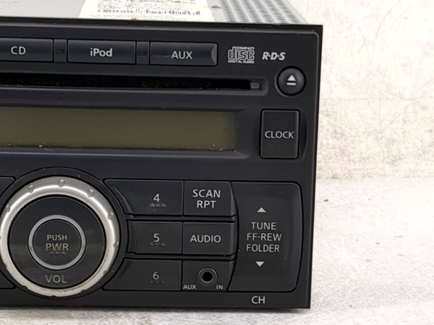2012-2013 Nissan Versa Radio AM FM Cd Player Receiver Replacement P/N:281853AN1A PN-3135A Fits Fits 2012 2013 OEM Used Auto 
