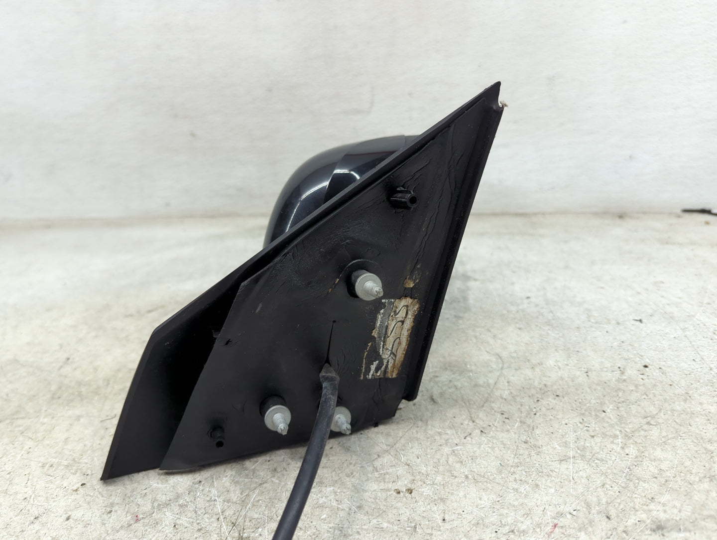 2012-2014 Nissan Versa Driver Side View Mirror - Left Door Mirror OEM Used - Oemusedautoparts1.com