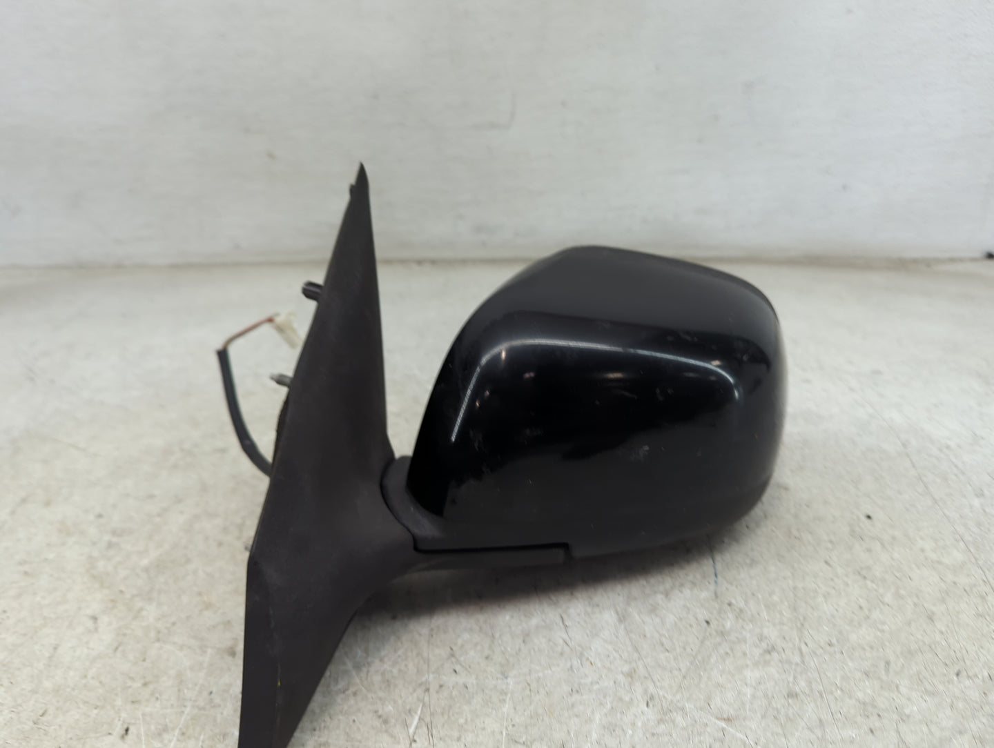 2012-2014 Nissan Versa Passenger Side View Mirror - Right Door Mirror OEM Used - Oemusedautoparts1.com