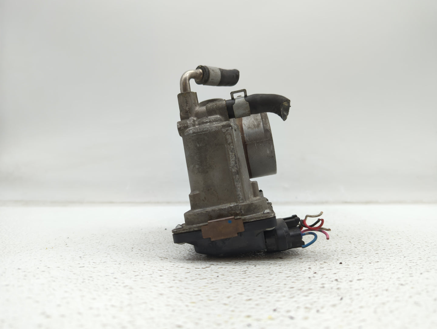 2012-2019 Nissan Versa Throttle Body P/N:3AA50-02 B 3AA50-02 C, 3AA50-02 F Fits Fits 2012 2013 2014 2015 2016 2017 2018 2019
