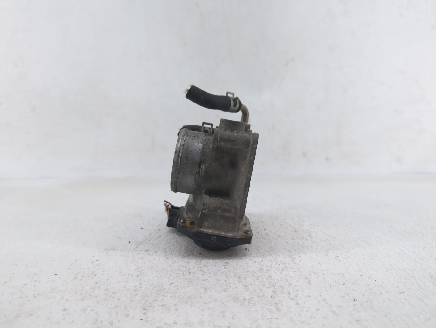 2012-2019 Nissan Versa Throttle Body P/N:3AA50-02 G 3AA50-02 B, 3AA50-02 C Fits Fits 2012 2013 2014 2015 2016 2017 2018 2019