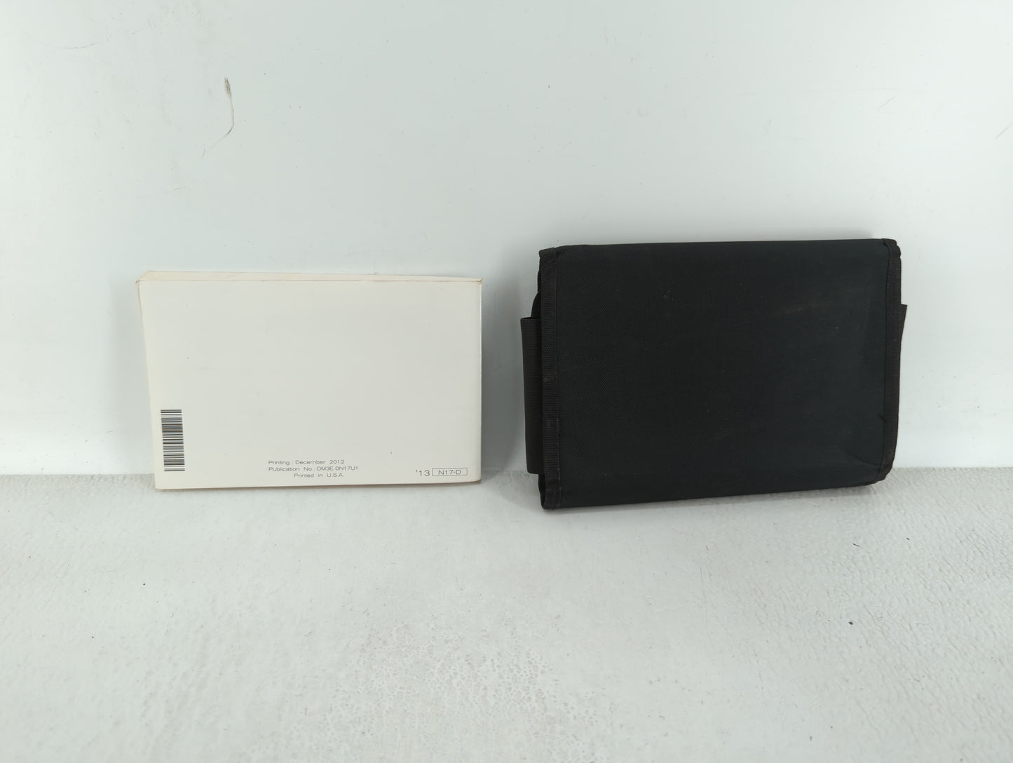 2013 Nissan Versa Owners Manual Book Guide P/N:OM3E 0N17U1 OEM Used Auto Parts - Oemusedautoparts1.com