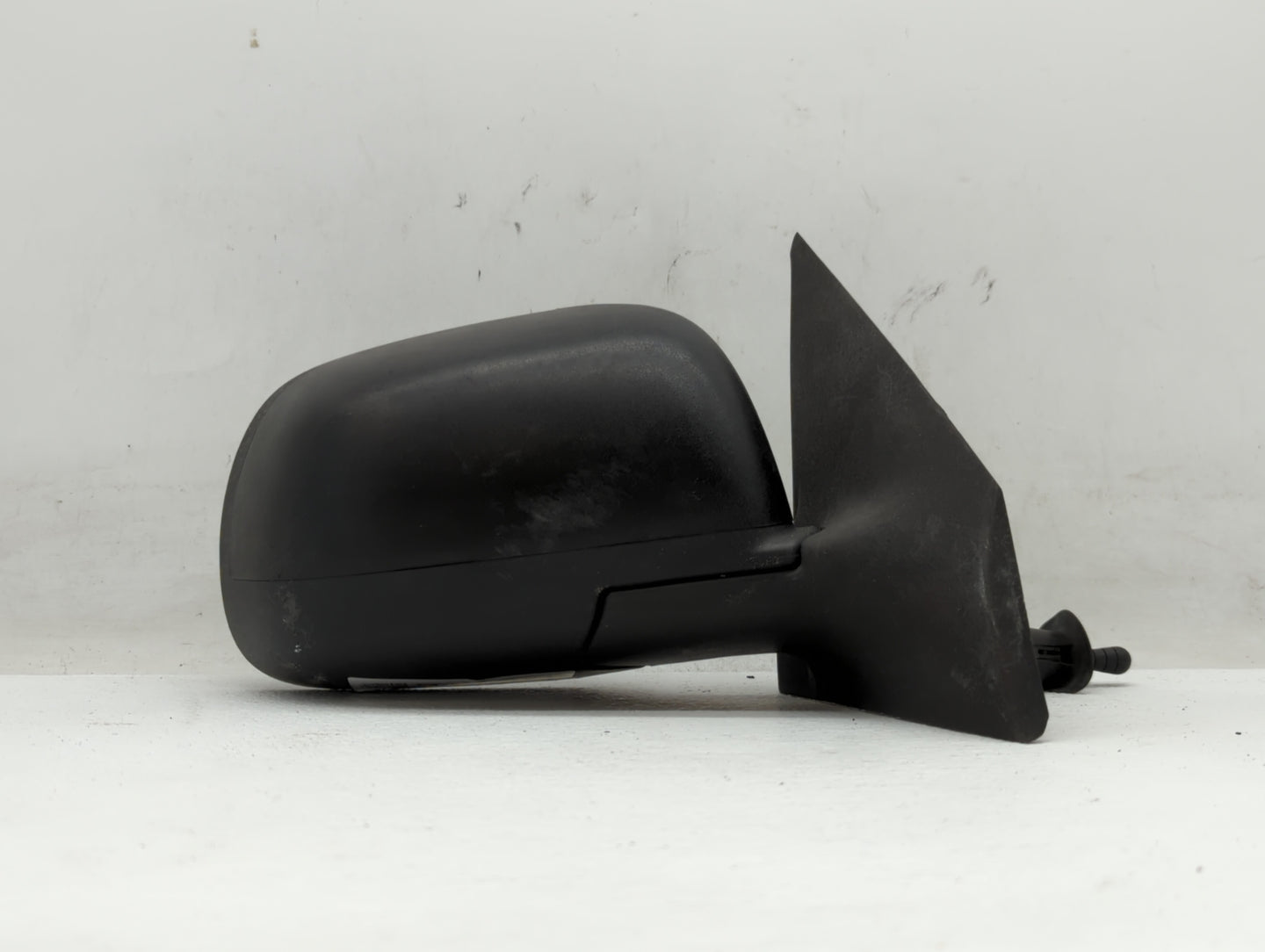 2012-2014 Nissan Versa Passenger Side View Mirror - Right Door Mirror OEM Used - Oemusedautoparts1.com