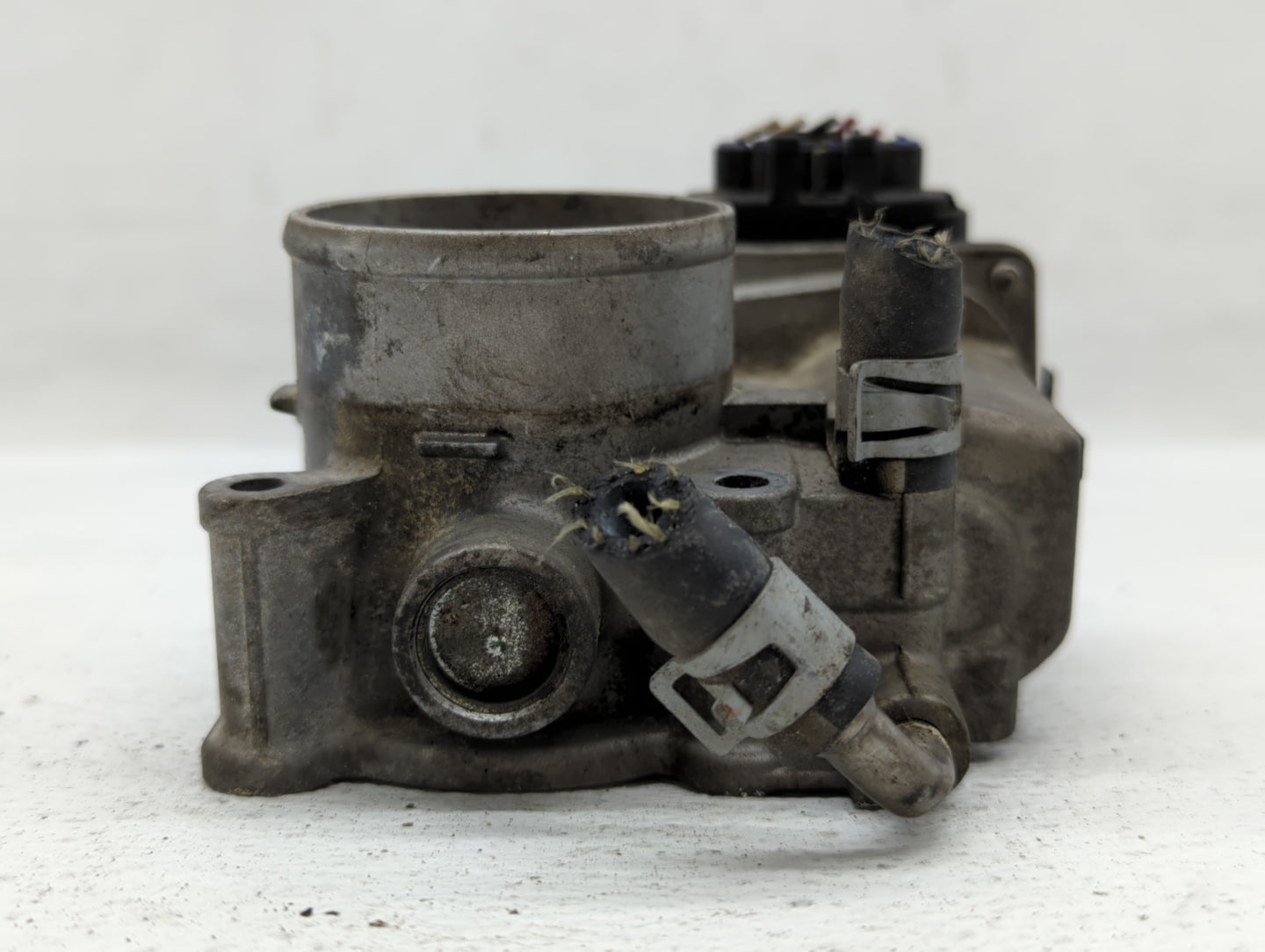 2012-2019 Nissan Versa Throttle Body P/N:3AA50-02 E 3AA50-02 G, 3AA50-02 B Fits Fits 2012 2013 2014 2015 2016 2017 2018 2019