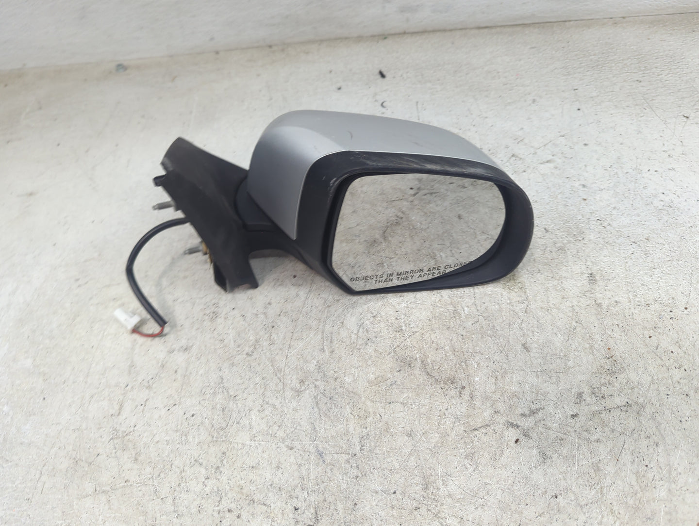 2012-2014 Nissan Versa Passenger Side View Mirror - Right Door Mirror OEM Used - Oemusedautoparts1.com