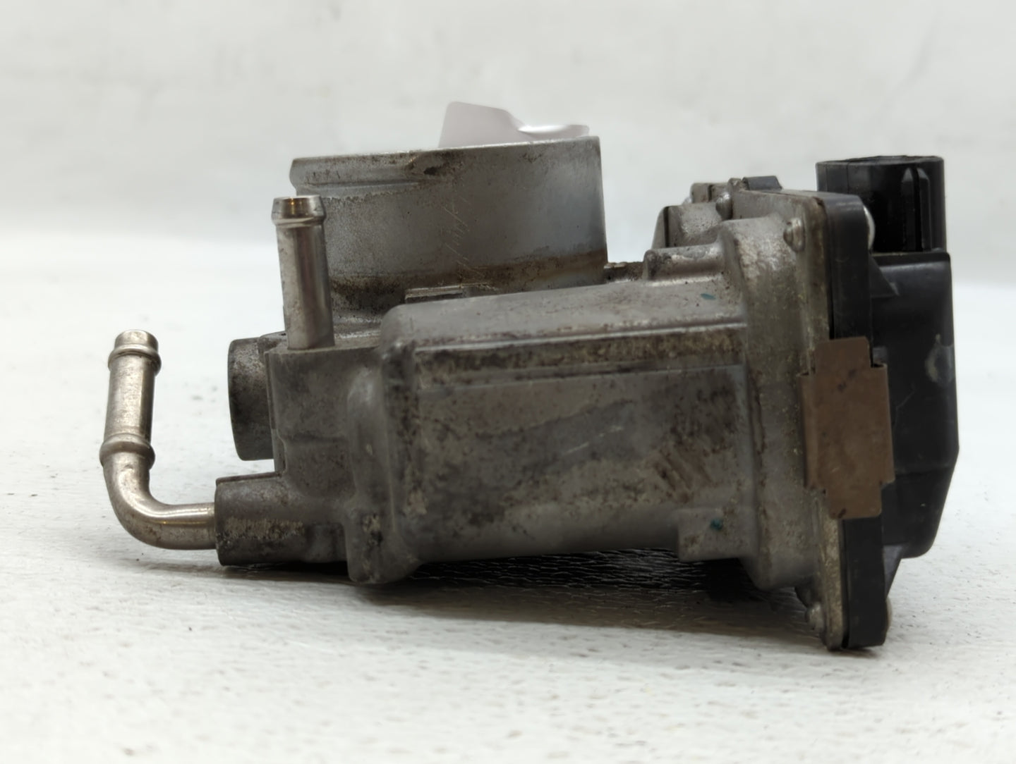 2012-2019 Nissan Versa Throttle Body P/N:3AA50-02 Fits Fits 2012 2013 2014 2015 2016 2017 2018 2019 OEM Used Auto Parts - Oe