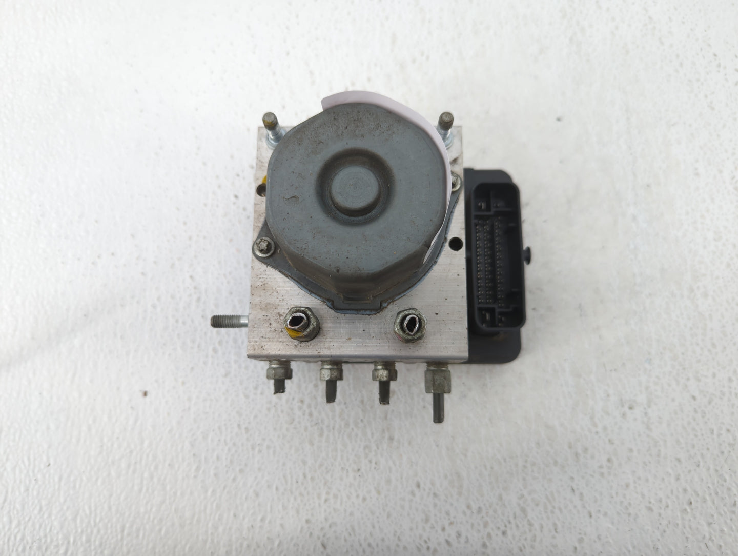 2013 Nissan Versa ABS Pump Control Module Replacement P/N:47660 9KA0A 47660 9KA1A Fits OEM Used Auto Parts - Oemusedautopart