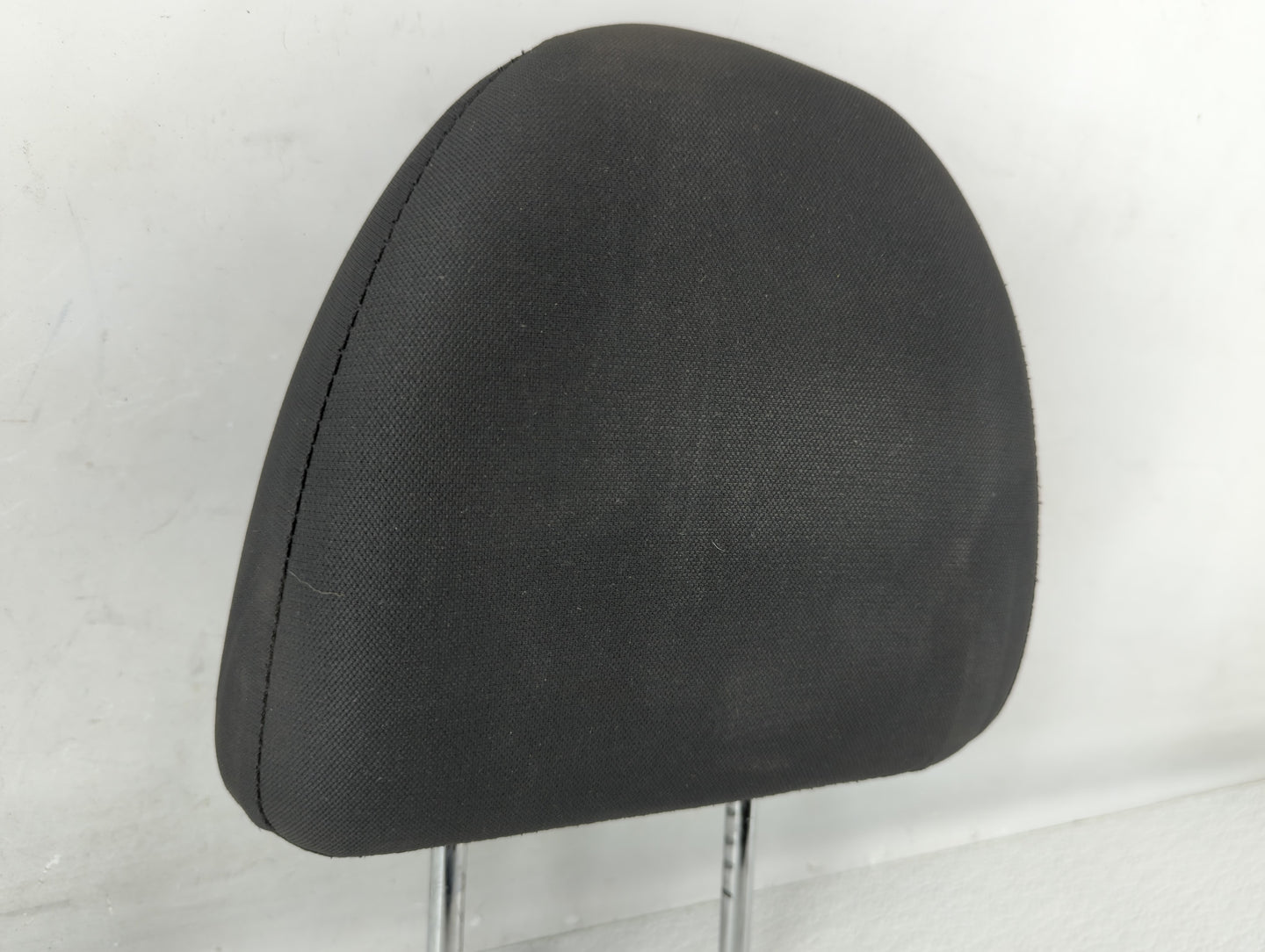 2013 Nissan Versa Headrest Head Rest Front Driver Passenger Seat Fits OEM Used Auto Parts - Oemusedautoparts1.com