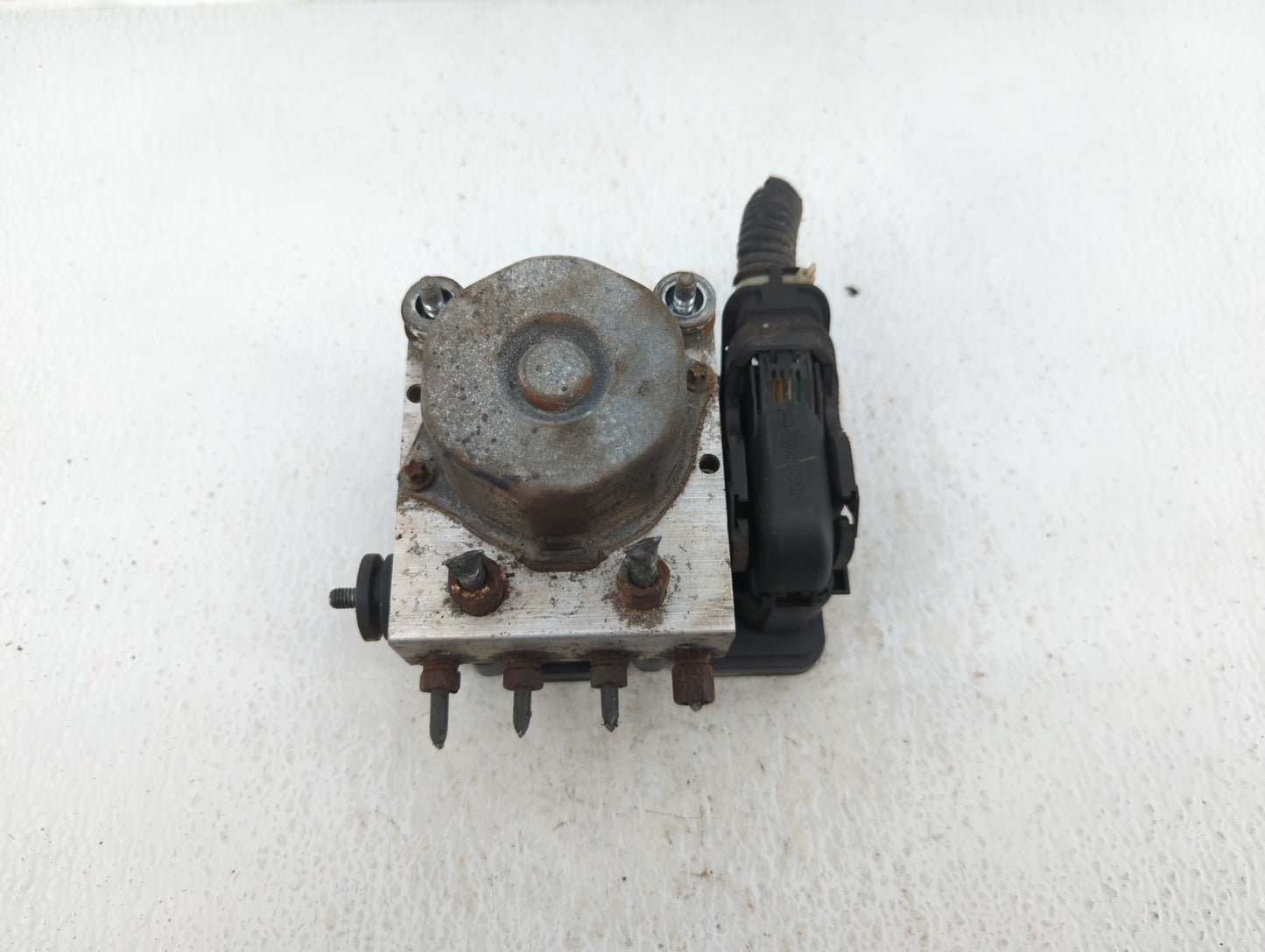 2013 Nissan Versa ABS Pump Control Module Replacement P/N:47660 9KA0A Fits OEM Used Auto Parts - Oemusedautoparts1.com