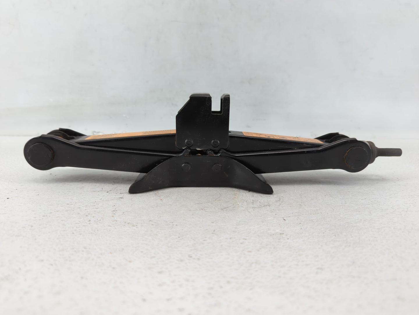 2013 Nissan Versa Spare Scissor Car Jack 595844 - Oemusedautoparts1.com