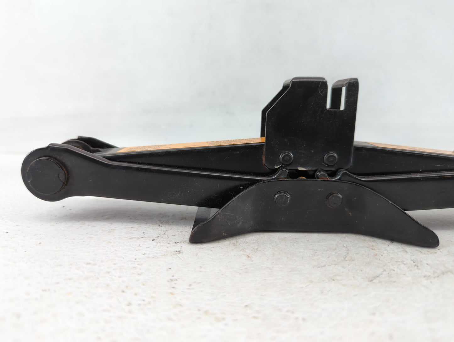 2013 Nissan Versa Spare Scissor Car Jack 595844 - Oemusedautoparts1.com