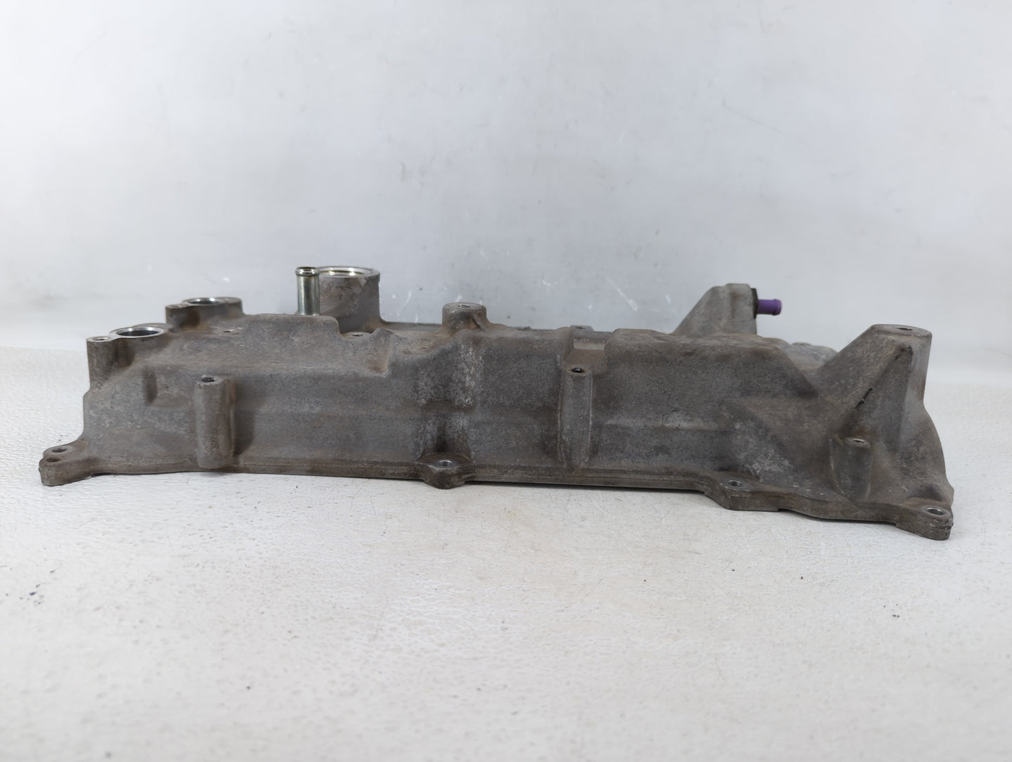 2013 Nissan Versa Engine Cylinder Head Valve Cover - Oemusedautoparts1.com